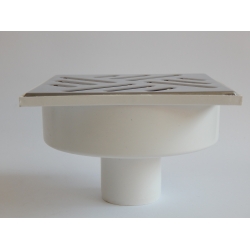 kratka kanalizacyjna 15x15cm. fi110 pionowa metal biała